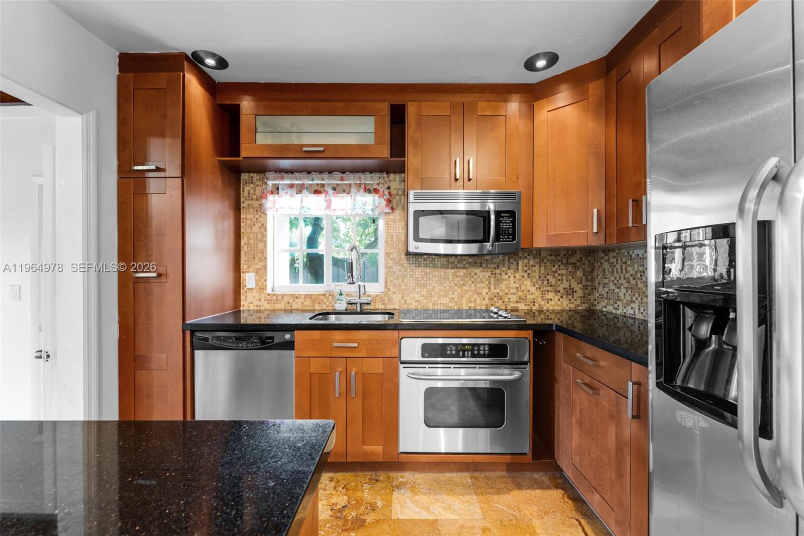 4220 Southwest 13th Street Miami, FL 33134 - Photo 8 of 31