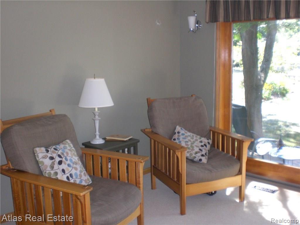 8042 Burleigh Road Grand Blanc, MI 48439 - Photo 18 of 57 8042Burleigh Grand Blanc (24).JPG