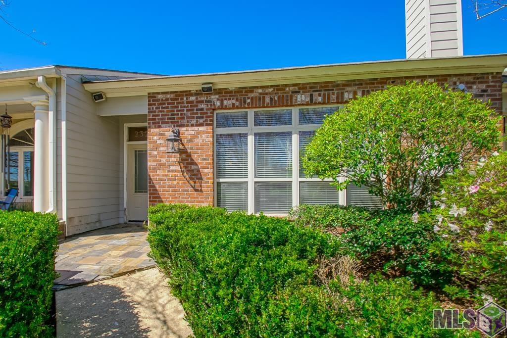 2321 Shadowbrook Drive Baton Rouge, LA 70816 - Photo 2 of 38