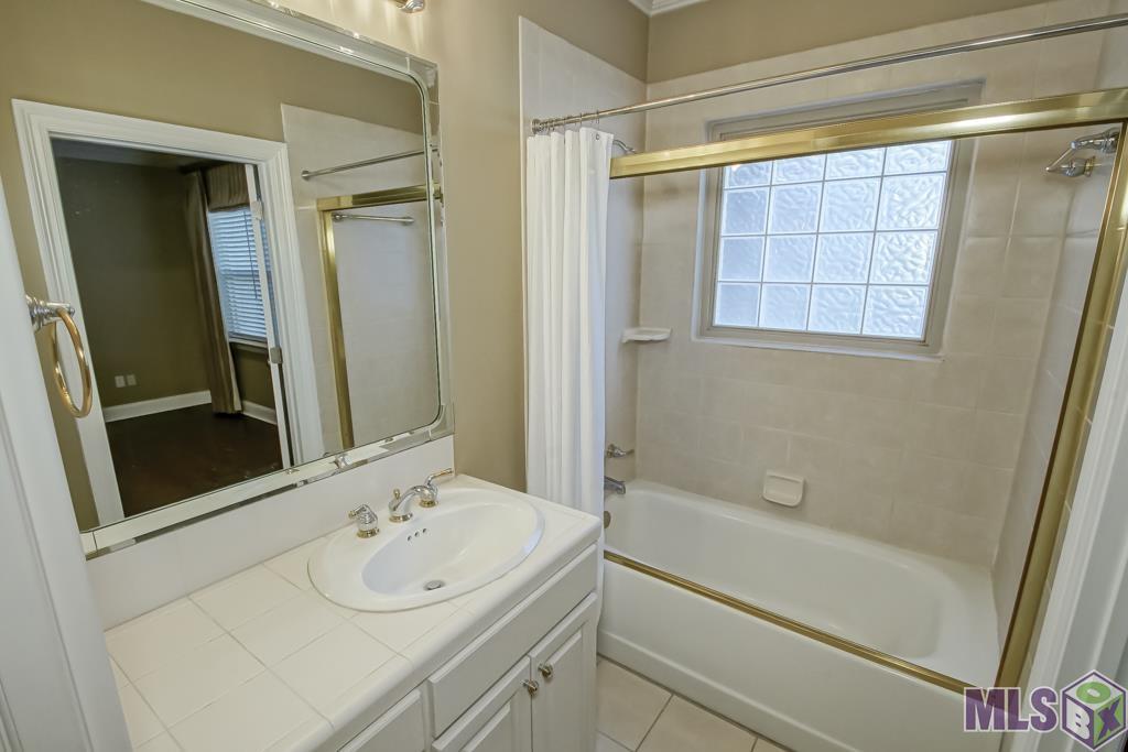 2321 Shadowbrook Drive Baton Rouge, LA 70816 - Photo 26 of 38