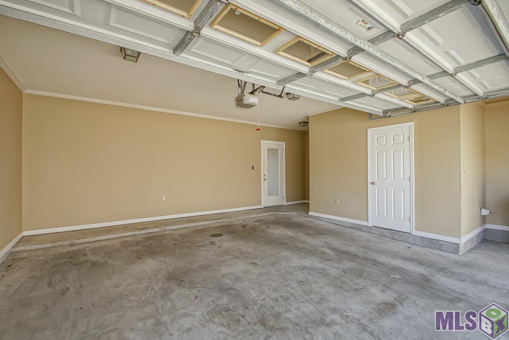 2321 Shadowbrook Drive Baton Rouge, LA 70816 - Photo 30 of 38