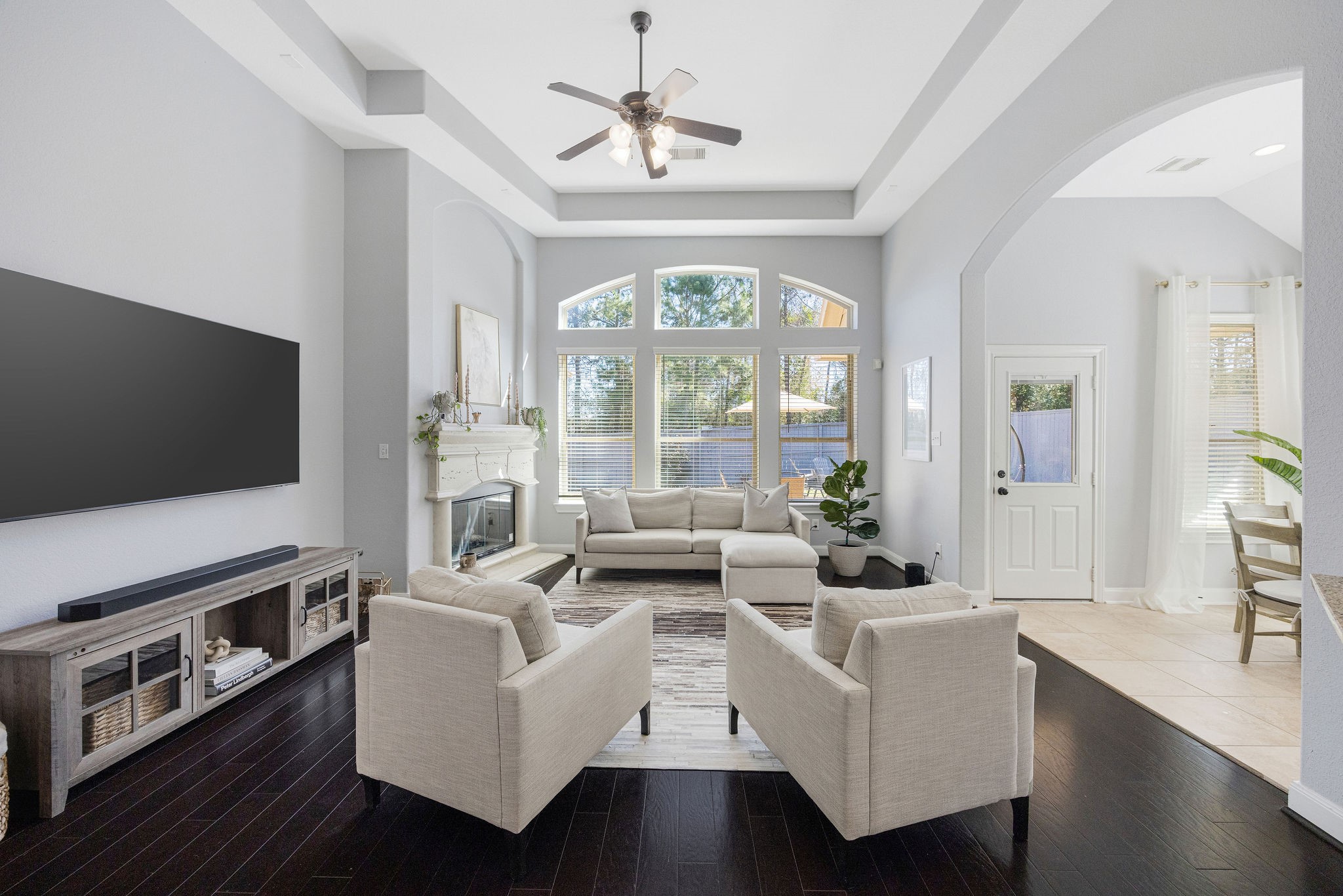 31 South Victoriana Circle Spring, TX 77389 - Photo 11 of 47