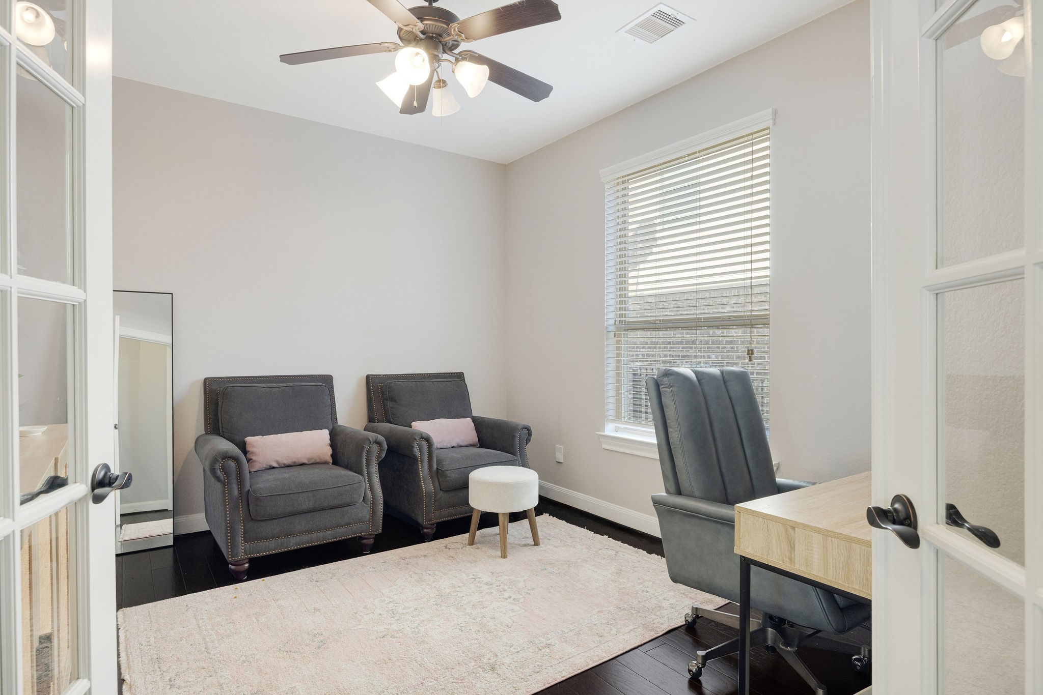 31 South Victoriana Circle Spring, TX 77389 - Photo 23 of 47