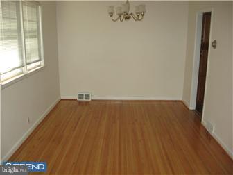 461 Rittenhouse Circle Havertown, PA 19083 - Photo 4 of 12 Dining Room