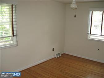 461 Rittenhouse Circle Havertown, PA 19083 - Photo 9 of 12 Bedroom