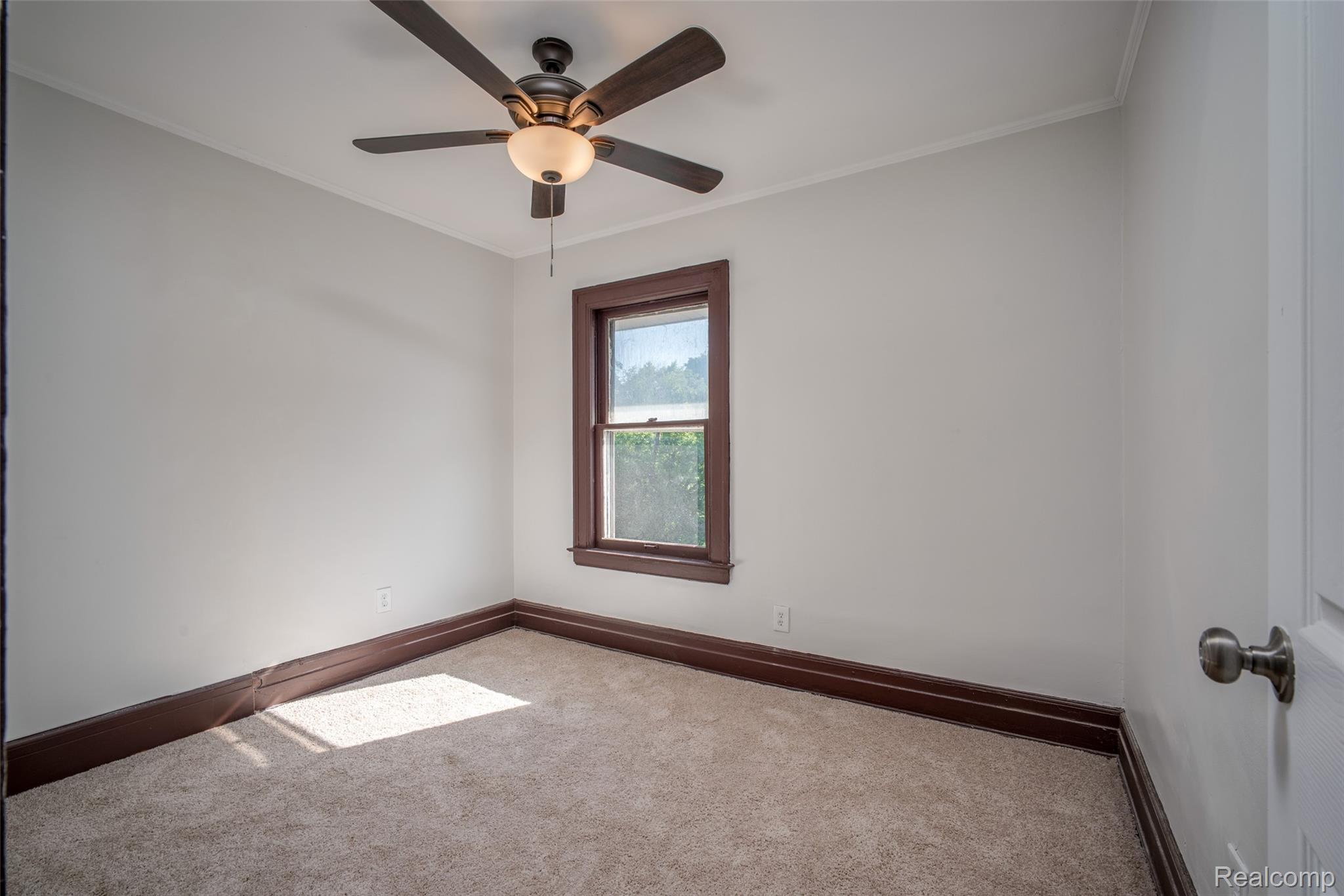 708 Webb Street Detroit, MI 48202 - Photo 16 of 32 16.jpg