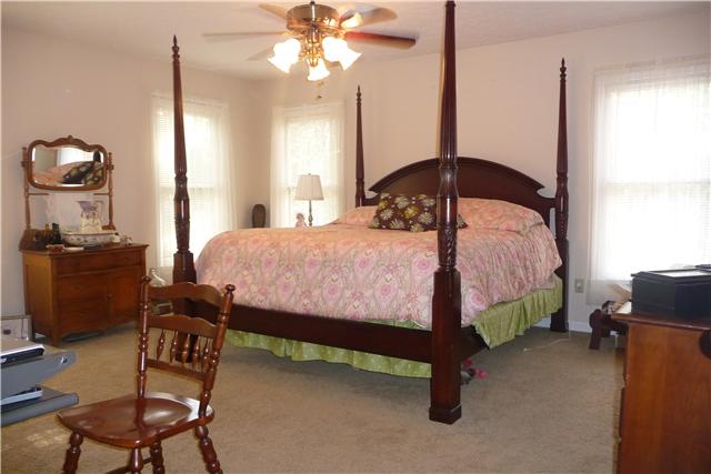 84 Fellowship Road Mount Juliet, TN 37122 - Photo 10 of 20 Large Master Bedroom w Lots of natural light and a Master Bath and Walkin Closet !