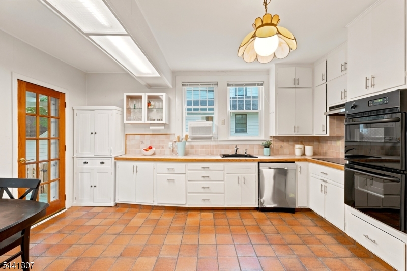 35 Glenside Road South Orange, NJ 07079 - Photo 21 of 48
