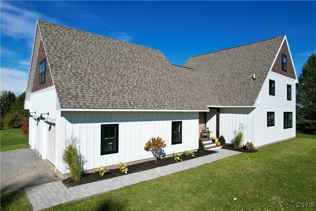 $695,000 | 5973 Nelson Road, Lincoln, NY 13032