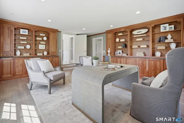 $2,495,000 | 790 Cedar Brook Lane, Fairfield, CT 06890