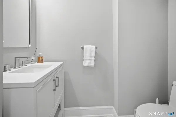 $2,495,000 | 790 Cedar Brook Lane, Fairfield, CT 06890