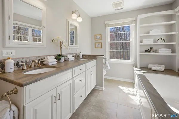 $2,495,000 | 790 Cedar Brook Lane, Fairfield, CT 06890