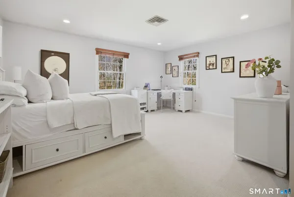 $2,495,000 | 790 Cedar Brook Lane, Fairfield, CT 06890