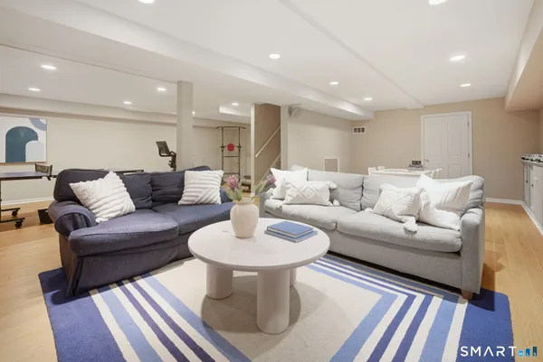 $2,495,000 | 790 Cedar Brook Lane, Fairfield, CT 06890