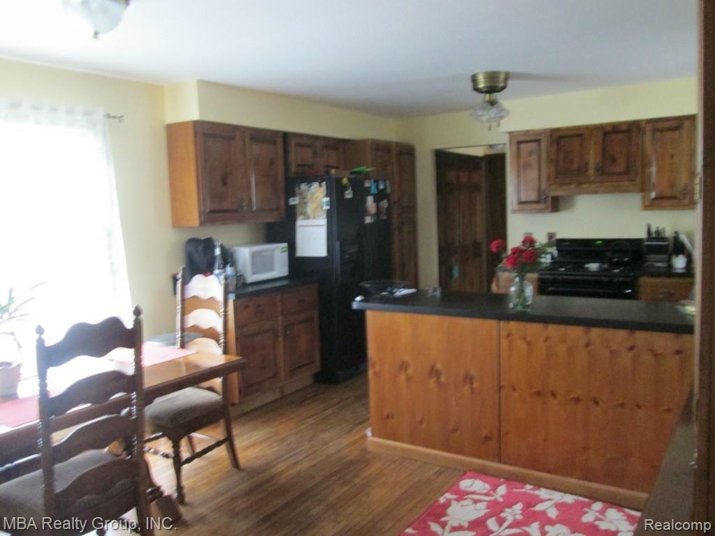 8496 Rucker Road Grosse Ile, MI 48138 - Photo 12 of 39 IMG_6787.jpg