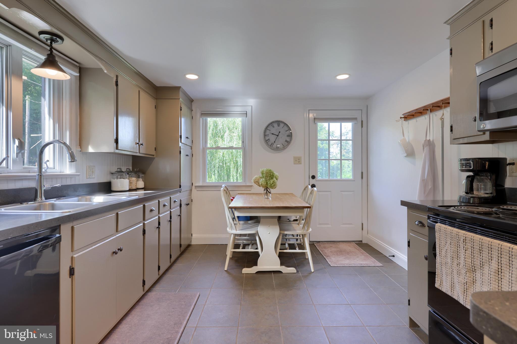 195 Resh Road Reinholds, PA 17569 - Photo 18 of 76 Gallery Image 18