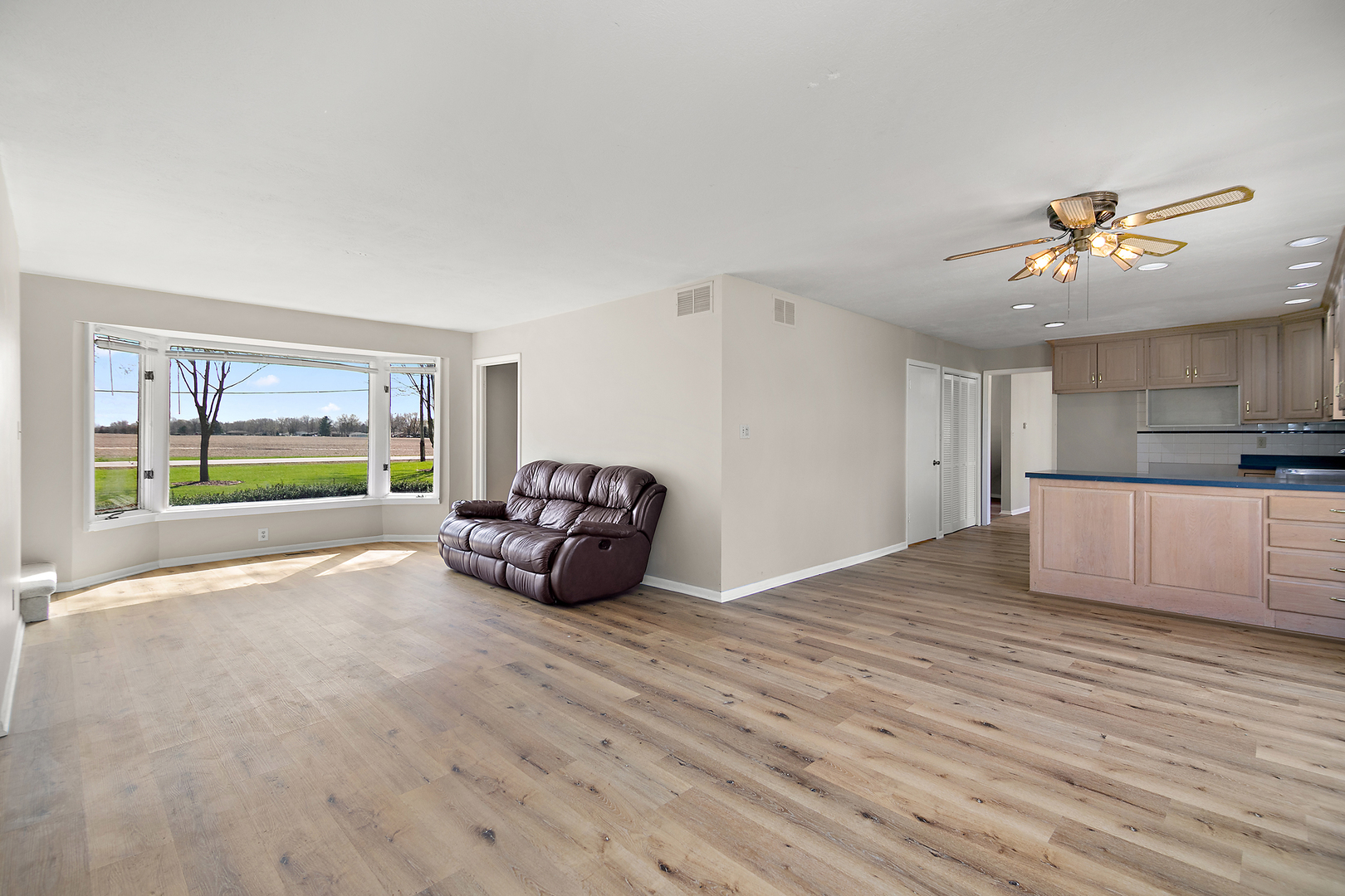 3078 Sportsman Club Road Bourbonnais, IL 60914 - Photo 13 of 34