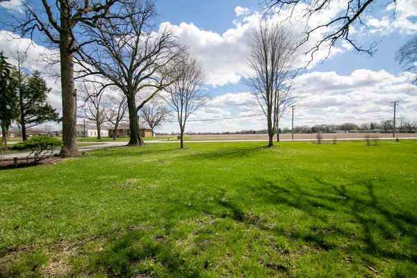 $425,000 | 3078 Sportsman Club Road, Bourbonnais, IL 60914