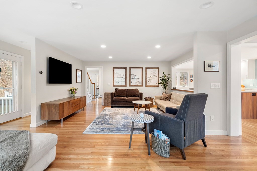 10 Stone Ridge Road Beverly, MA 01915 - Photo 13 of 38 Gallery Image 13