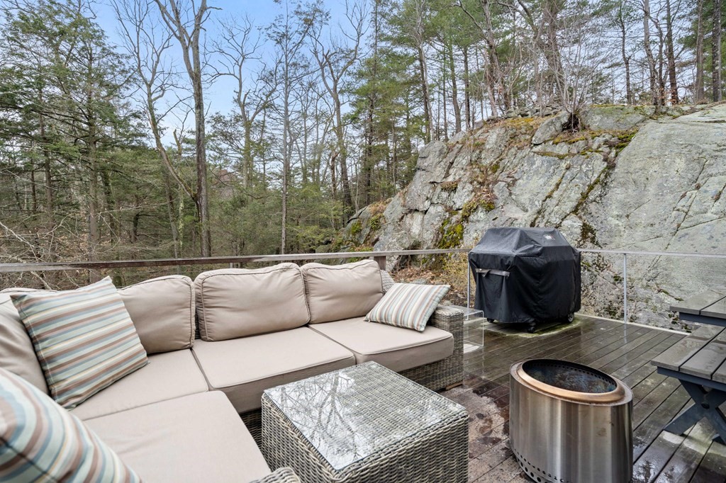 10 Stone Ridge Road Beverly, MA 01915 - Photo 34 of 38 Gallery Image 34