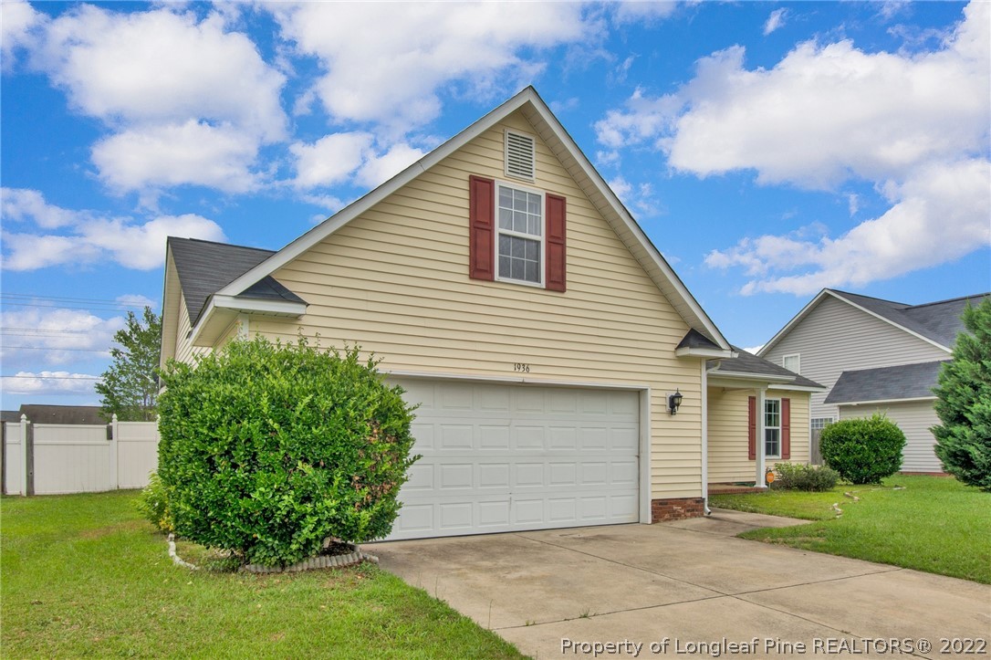 1936 Yellowbrick Road Fayetteville, NC 28314 - Photo 2 of 33 Gallery Image 2