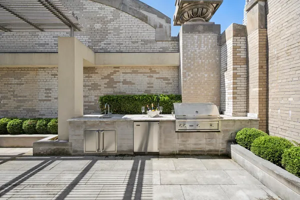 $11,950,000 | 49 Chambers Street, Unit PHB | TriBeCa