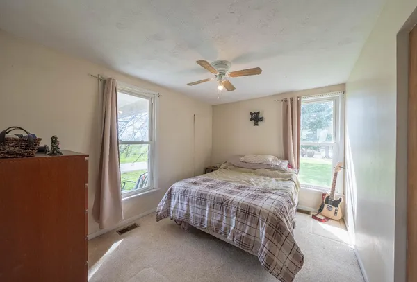 $239,900 | 684 Bielby Road, Lawrenceburg, IN 47025