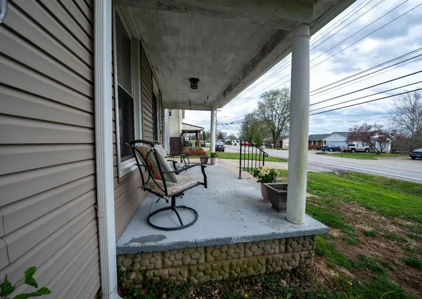 $239,900 | 684 Bielby Road, Lawrenceburg, IN 47025