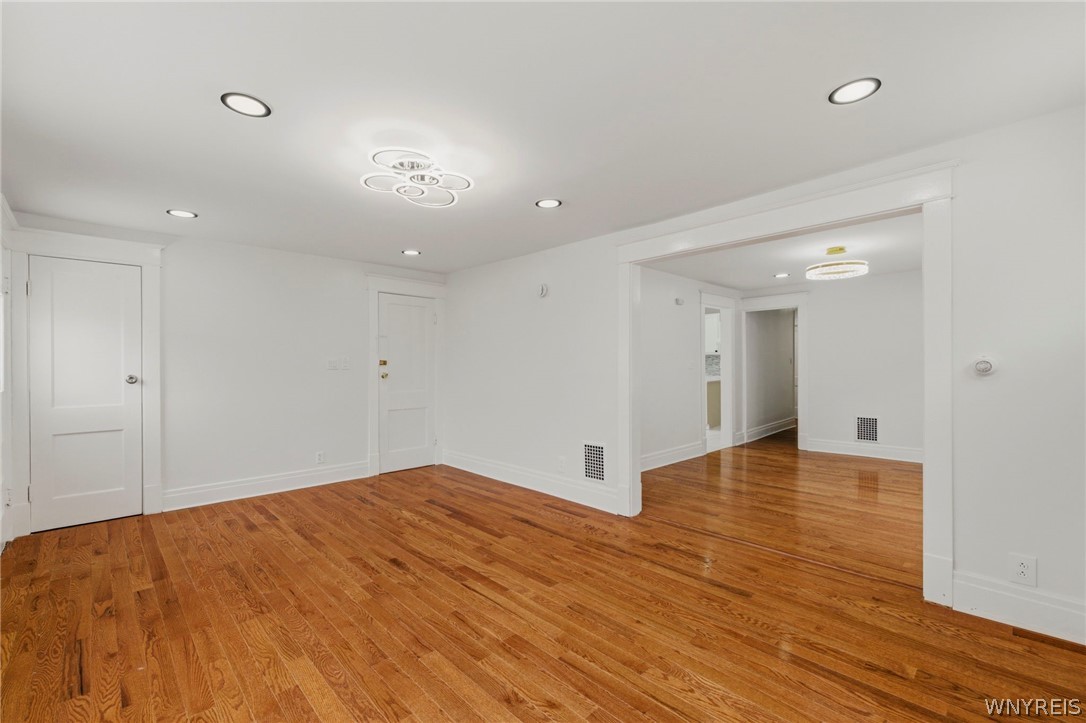 335 Riverside Avenue Buffalo, NY 14207 - Photo 21 of 48