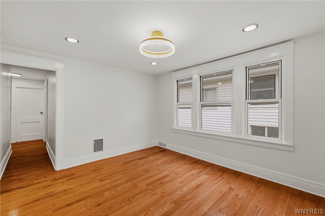 335 Riverside Avenue Buffalo, NY 14207 - Photo 22 of 48