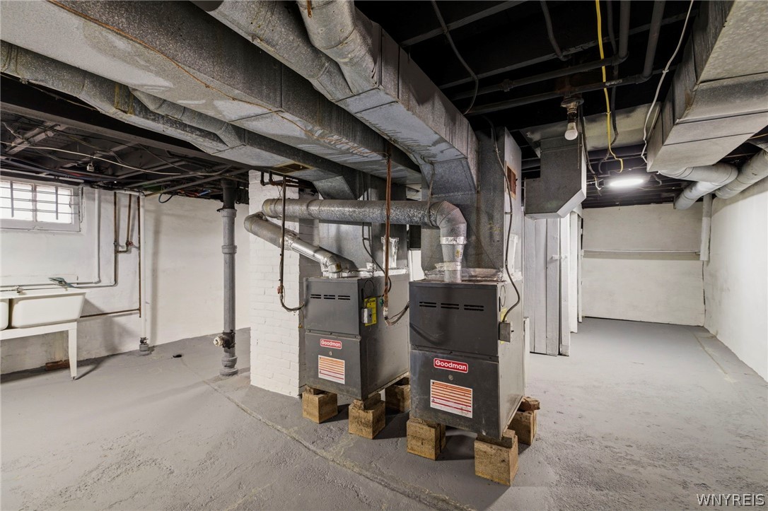 335 Riverside Avenue Buffalo, NY 14207 - Photo 36 of 48