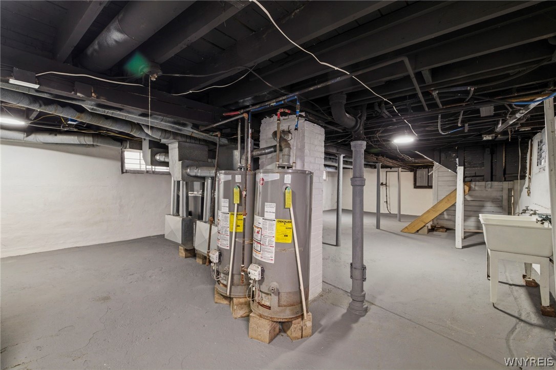 335 Riverside Avenue Buffalo, NY 14207 - Photo 37 of 48