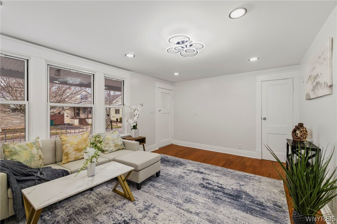335 Riverside Avenue Buffalo, NY 14207 - Photo 6 of 48