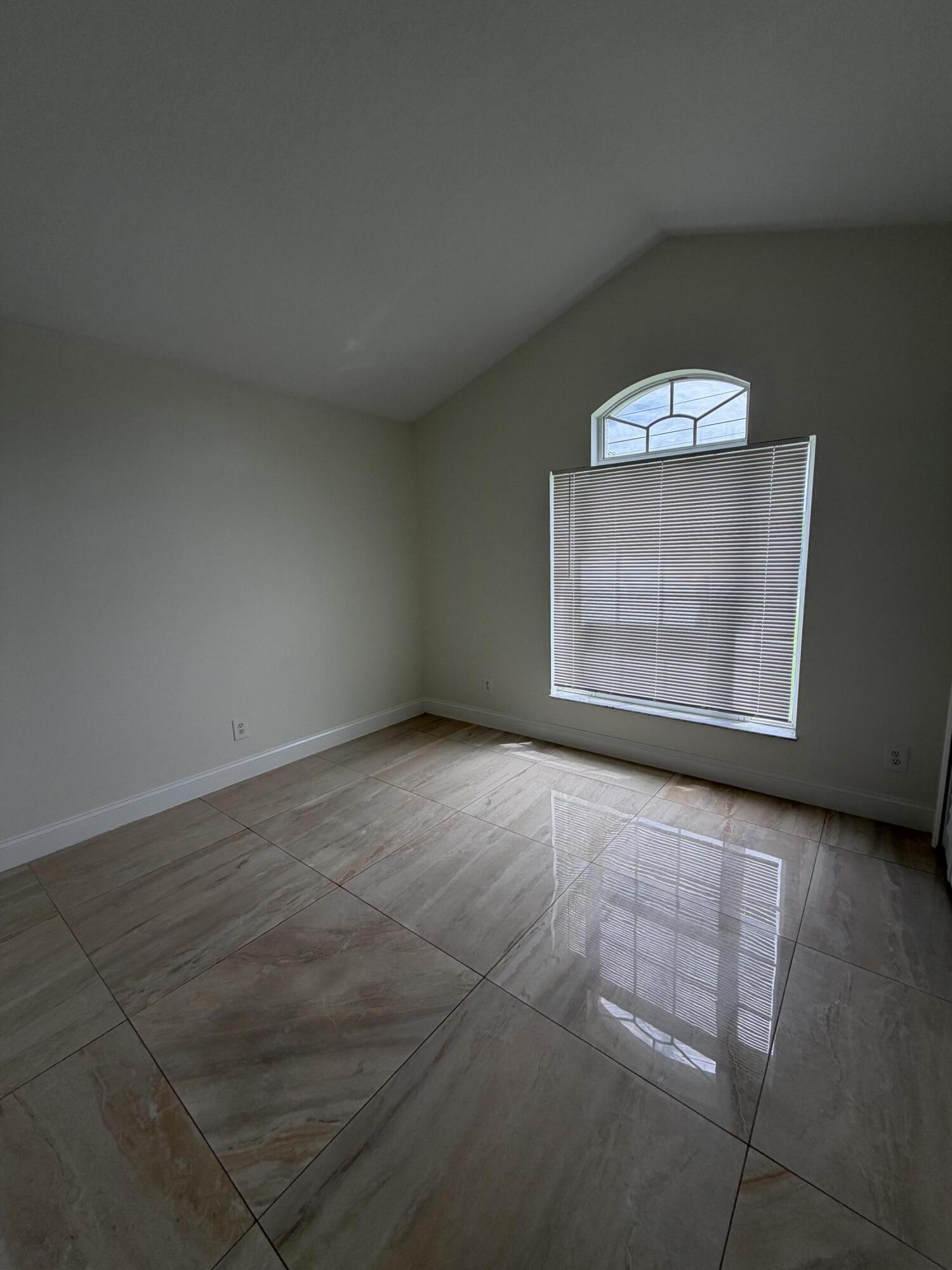 2619 Southwest Fair Isle Road Port St. Lucie, FL 34987 - Photo 24 of 37 IMG_1187