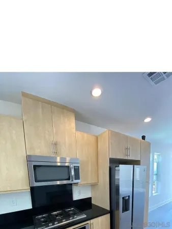 $4,495 | 7829 Stylus Drive, San Diego, CA 92108