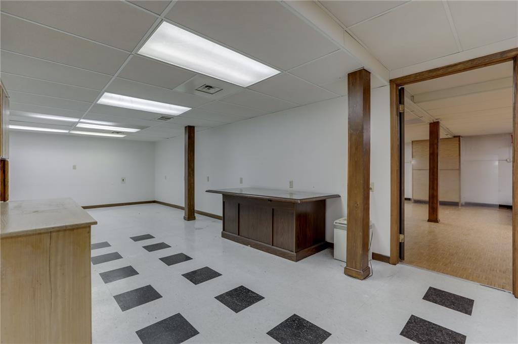 2550 Fairfax Road Indianapolis, IN 46227 - Photo 22 of 40 Gallery Image 22