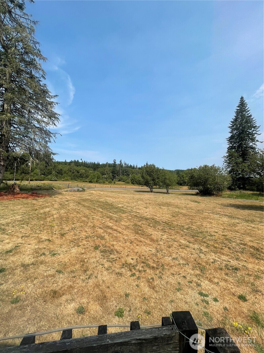 397 Bunker Road Chehalis, WA 98532 - Photo 30 of 35 a view of an ocean with sunset