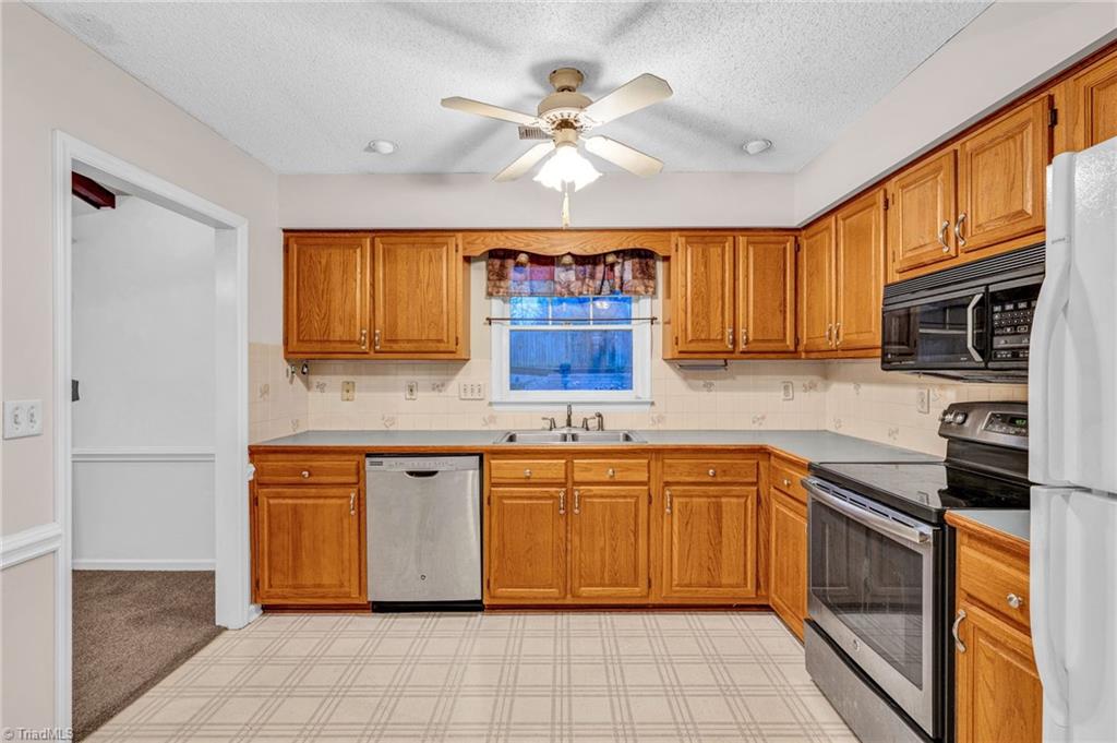 4108 Appleton Road Greensboro, NC 27405 - Photo 11 of 26 Gallery Image 11