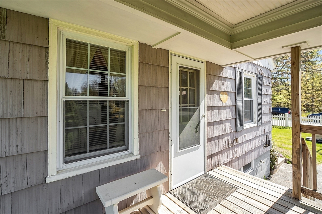 22 Depot Road Templeton, MA 01468 - Photo 6 of 39 Gallery Image 6