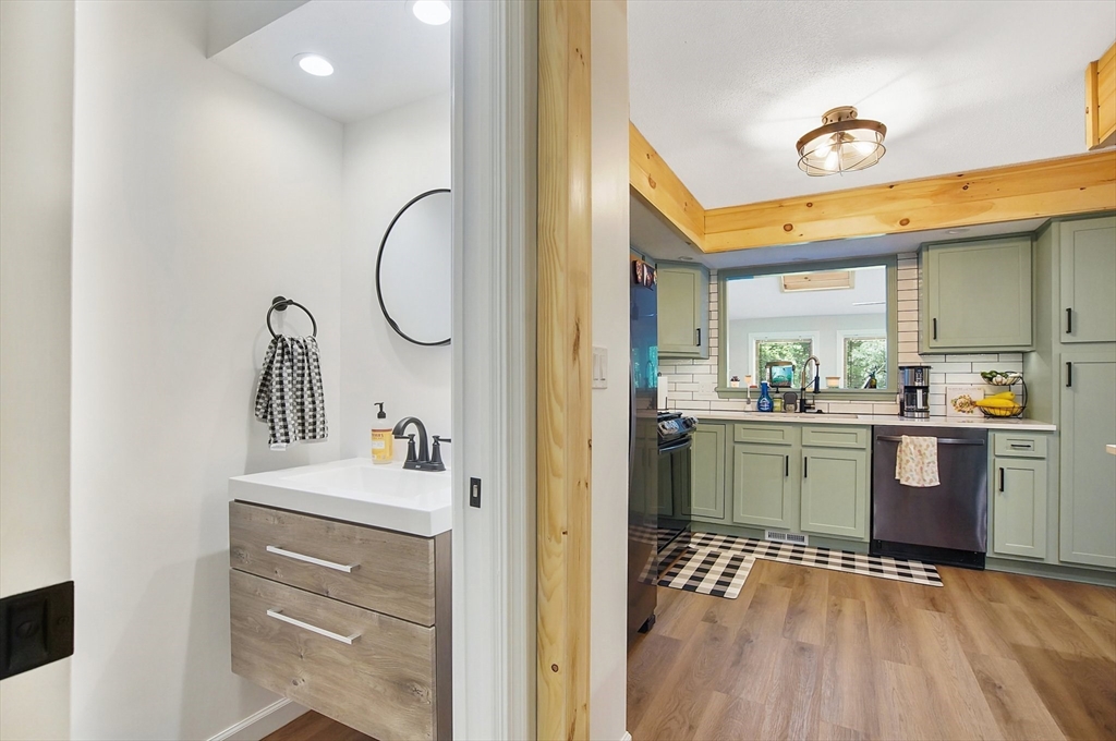 9 Castle Hills Road, Unit F Agawam, MA 01001 - Photo 22 of 42 Gallery Image 22