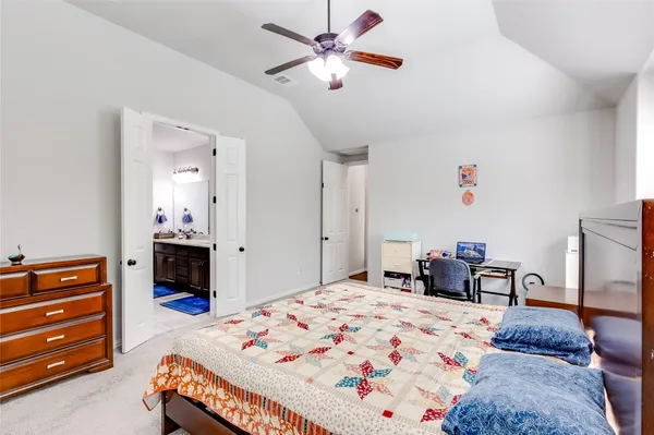 $3,400 | 204 Lady Bird Lane, Georgetown, TX 78628