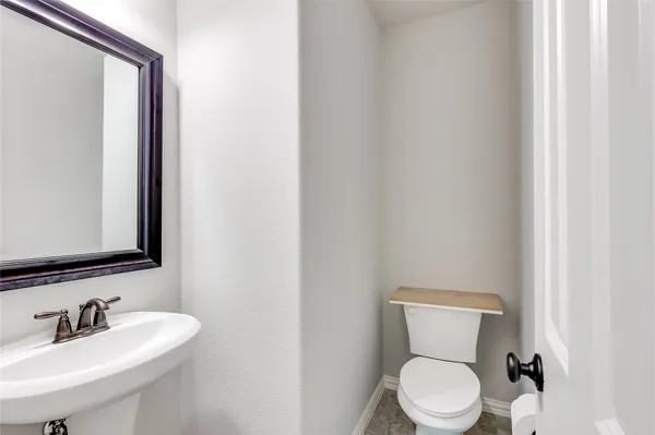 $3,400 | 204 Lady Bird Lane, Georgetown, TX 78628