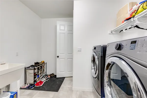 $3,400 | 204 Lady Bird Lane, Georgetown, TX 78628