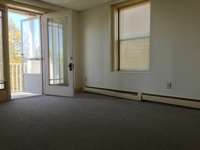610 Union Street, Unit 401 Manchester, NH 03104 - Photo 11 of 23