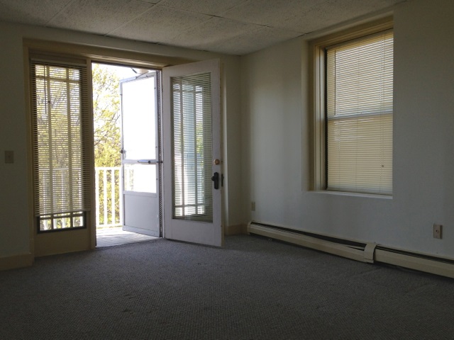 610 Union Street, Unit 401 Manchester, NH 03104 - Photo 19 of 23