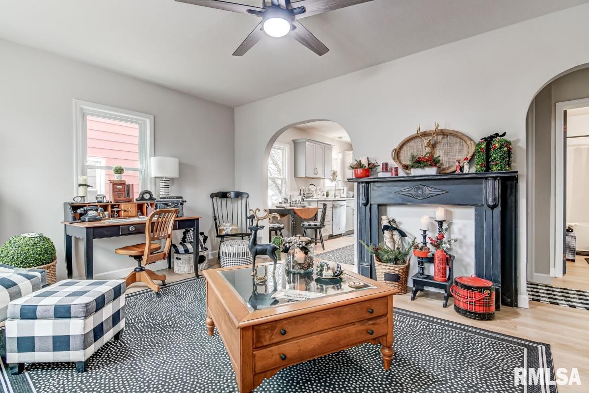 227 North Illinois Street Springfield, IL 62702 - Photo 7 of 31 Gallery Image 7