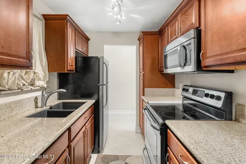 $185,000 | 310 Taylor Avenue, Unit 8C2, Cape Canaveral, FL 32920