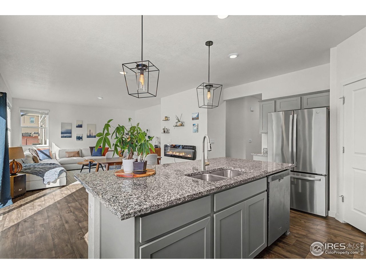 242 Swallow Road Johnstown, CO 80534 - Photo 10 of 43 Gallery Image 10