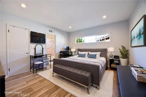 $799,999 | 20363 Roscoe Boulevard, Winnetka, CA 91306