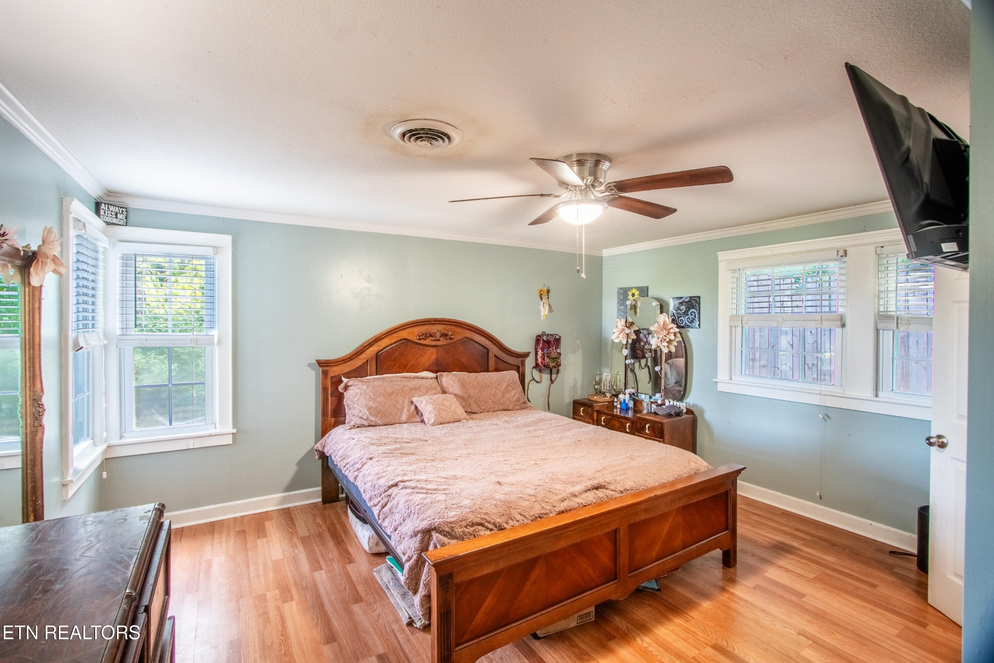 4220 Reed Road Louisville, TN 37777 - Photo 9 of 20 Gallery Image 9